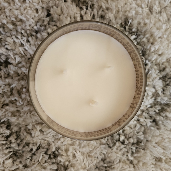 Bath & Body Works 3 Wick Candle Sugared Snickerdoodle - Picture 4 of 5